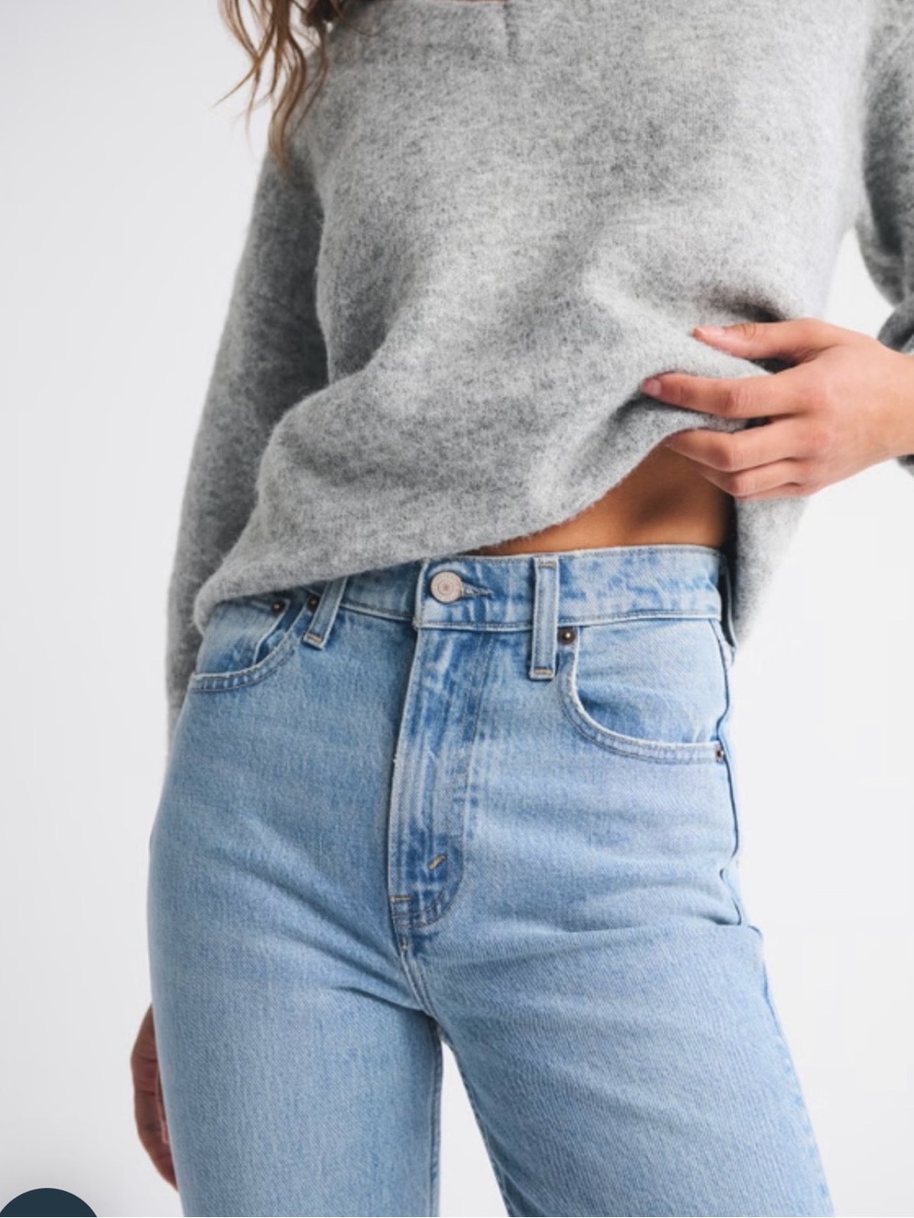 Abercrombie & Fitch the 90’s straight ultra High-Rise Light Wash Curve Love